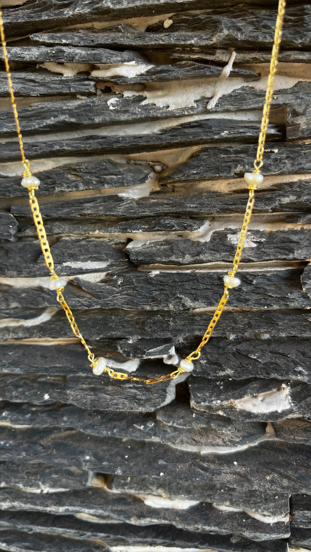 Small pearl necklace