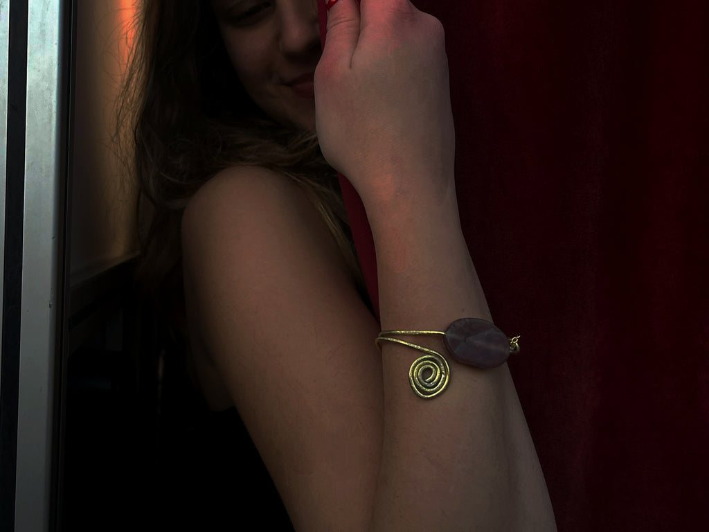 Arm cuff